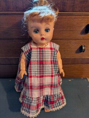 Vintage Dee An Cee Doll (TLC)